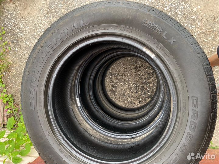 Continental ContiCrossContact LX 215/65 R16 98H