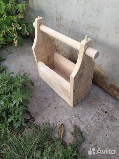 Ящик из дерева
