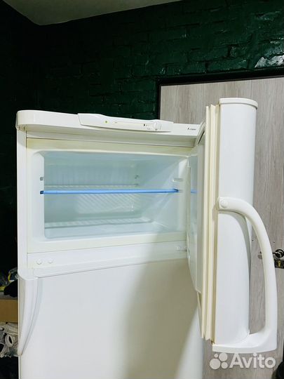 Холодильник 167см+доставка