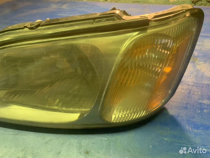 Фара левая subaru legacy b12