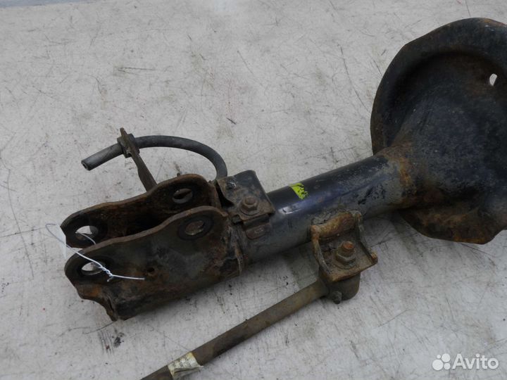 Амортизатор передний L Mitsubishi Outlander XL