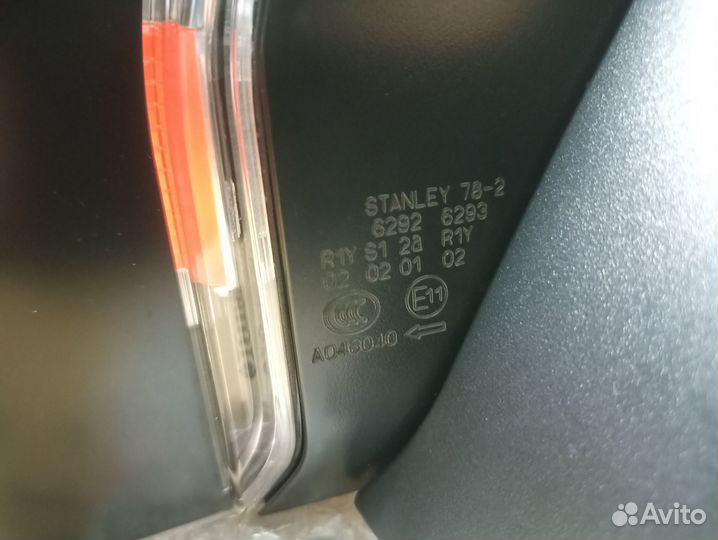 Фонарь задний левый Lexus NX 81560-78060