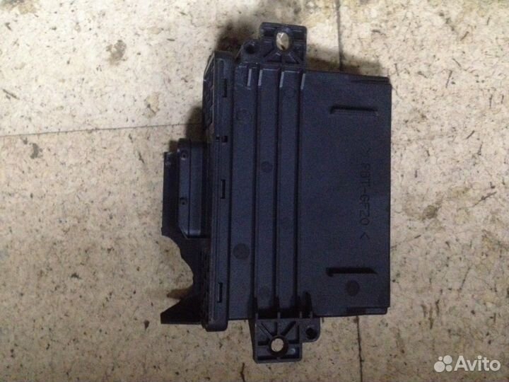 Блок управления бортовой сетью Audi Q7 2007г.в