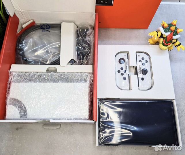 Nintendo Switch Oled Новая + 170 Игр