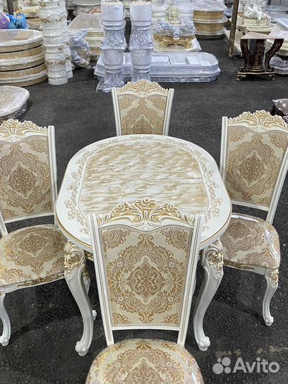 Столы и стулья новые