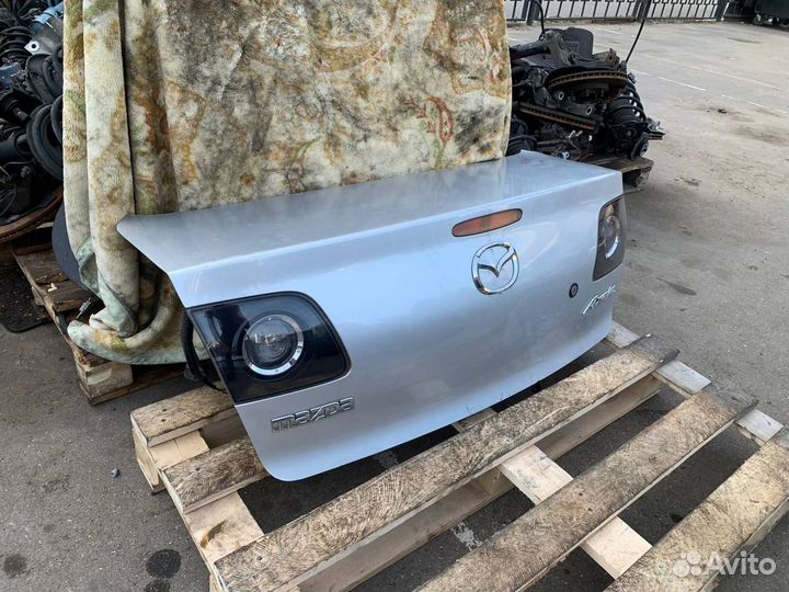 Крышка багажника Mazda 3 BK седан