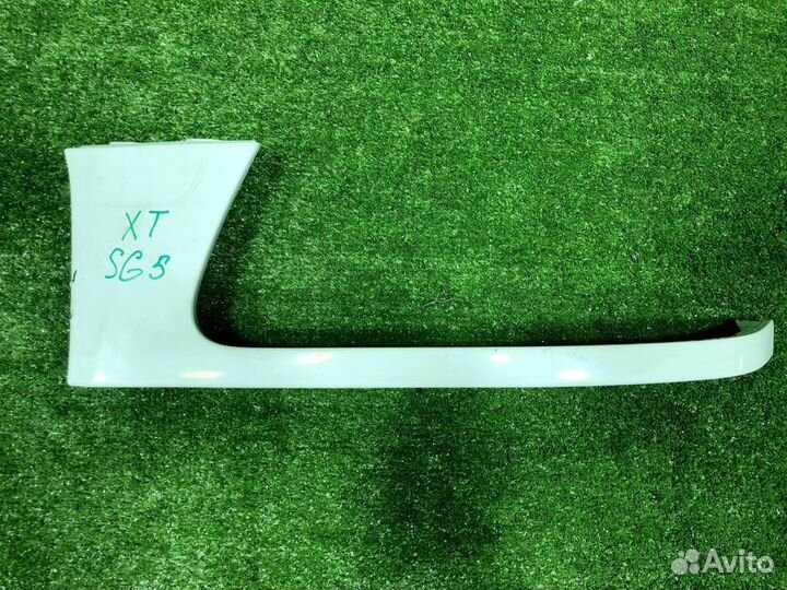 Ресничка передняя левая Subaru Forester SG5