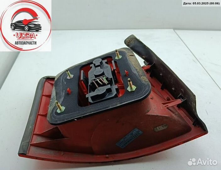 Фонарь задний правый б/у Audi A6 C5 (1997-2005) 4B9945096F