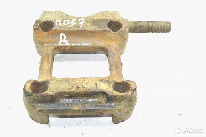 Кронштейн амортизатора прицепного моста, нижний пр