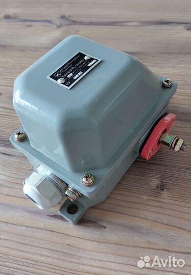 Выключатель концевой ку-701