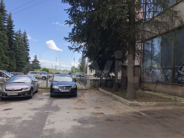 Торговая площадь, 81 м²