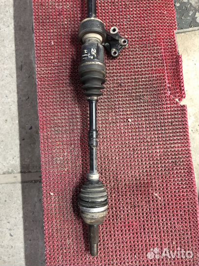 Привод правый в сборе на mazda demio de3fs