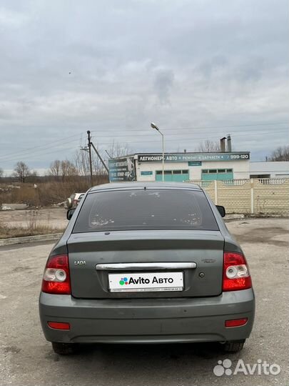 LADA Priora 1.6 МТ, 2011, 200 500 км