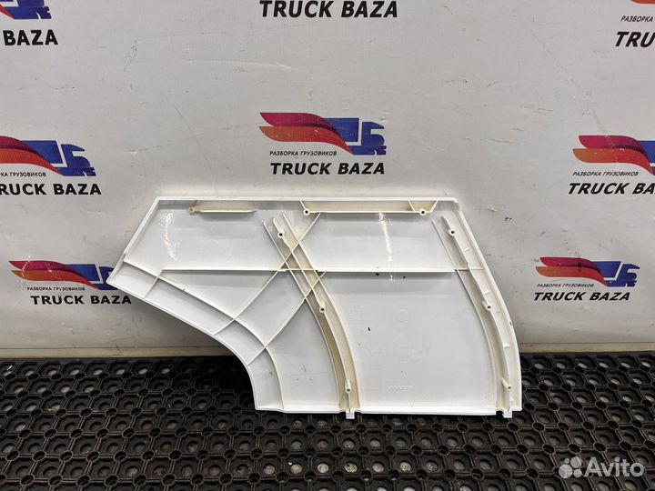 2588098 Спойлер кабины боковой левый нижний