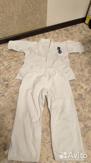 Кимоно для каратэ киокушинкай