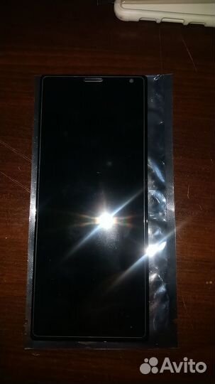 Xperia 10 plus (i4213)