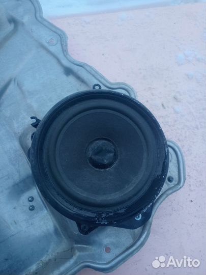 Динамик двери задней Audi A8 D3/4E рест