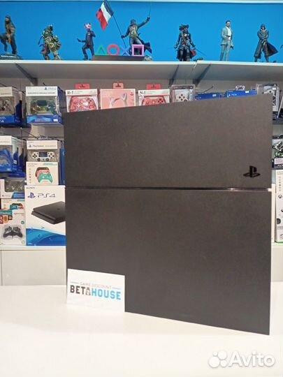 Sony PS4 матовая, обменяем на любую вашу консоль