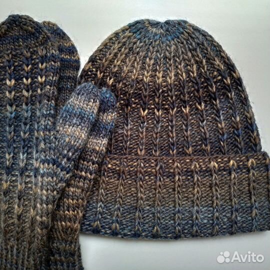 Шапка и варежки унисекс из итальянской пряжи