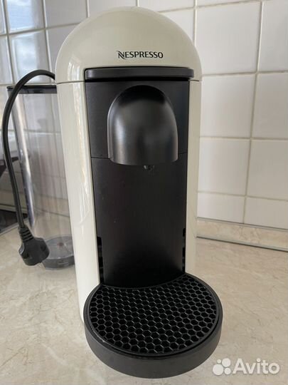 Кофемашина Nespresso Vertuo Plus White