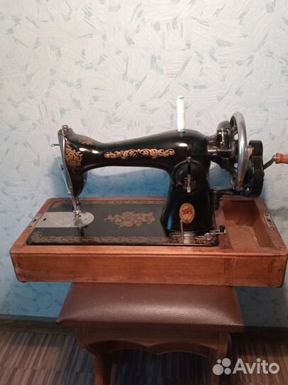 Швейная машинка