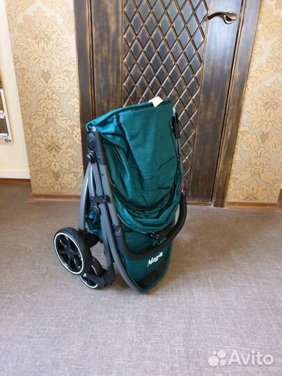 Прогулочная коляска Carrello Magia