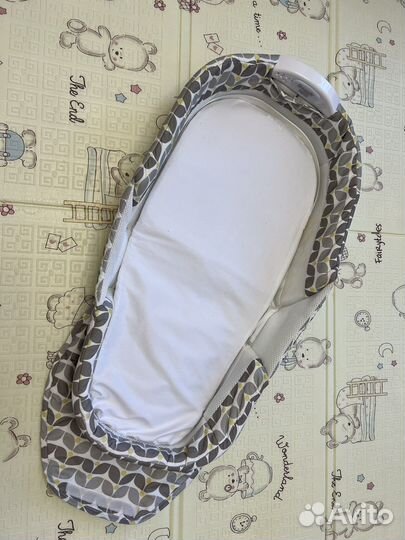 Мобильная кроватка Snuggle Nest Baby Delight