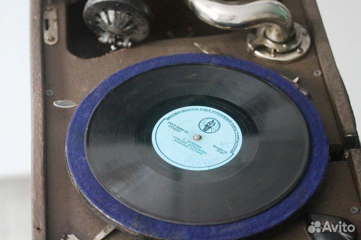 Патефон СССР