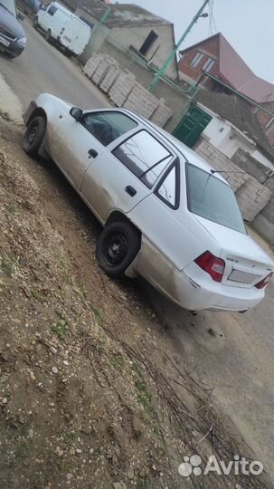 Daewoo Nexia 1.5 МТ, 2011, битый, 300 000 км