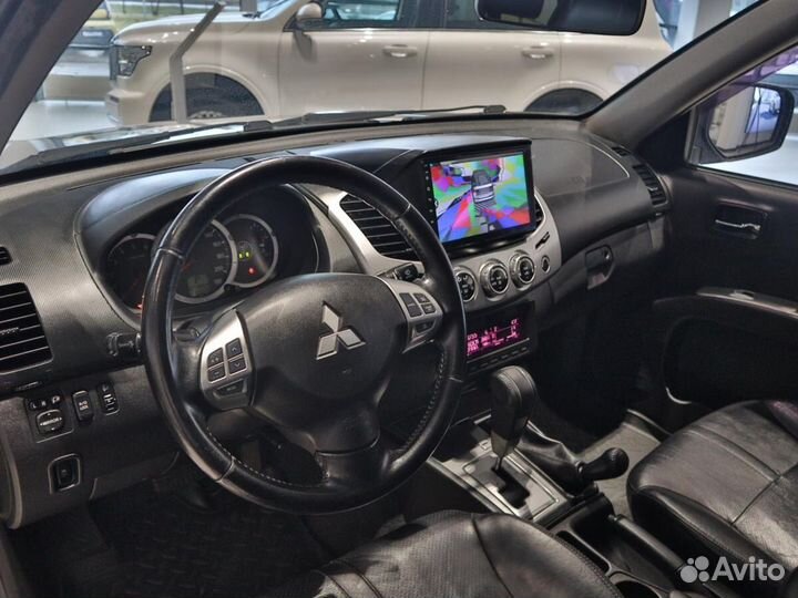 Mitsubishi L200 2.5 AT, 2014, 211 000 км