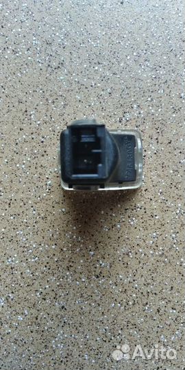 Плафон подсветки салона Вольво S 80 I