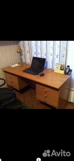 Стол письменный белый дуб