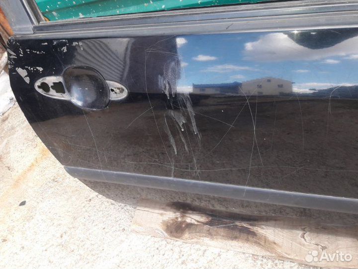 Дверь передняя правая Ford Focus 1 2001