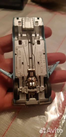 Модель автомобиля Волга газ-24 СССР