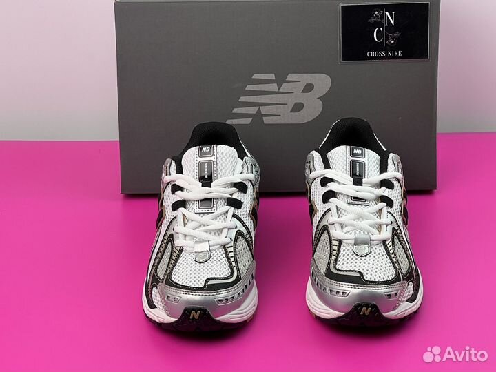 New Balance 1906R White Gold