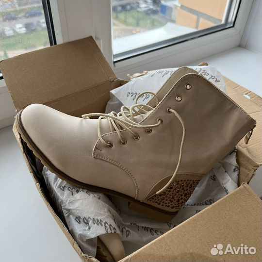 Ботинки женские осенние