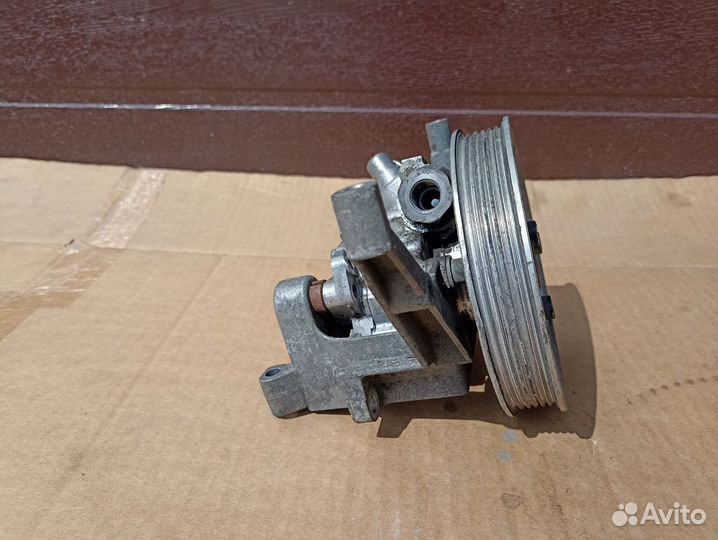 Насос гидроусилителя гур Audi A6 Ауди А6 C5