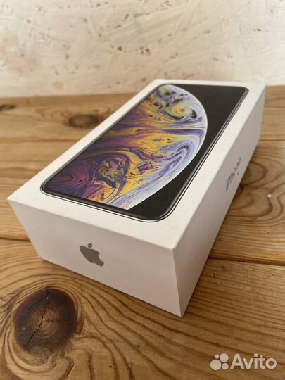 iPhone xs max 64gb