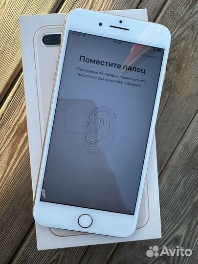 iPhone 8 Plus, 64 ГБ