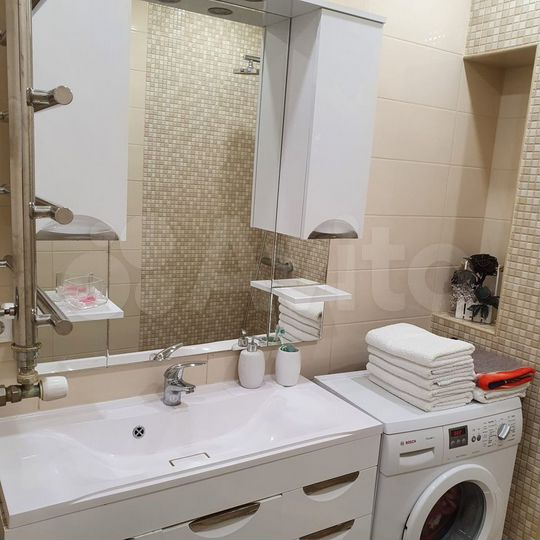 2-к. квартира, 100 м², 3/10 эт.