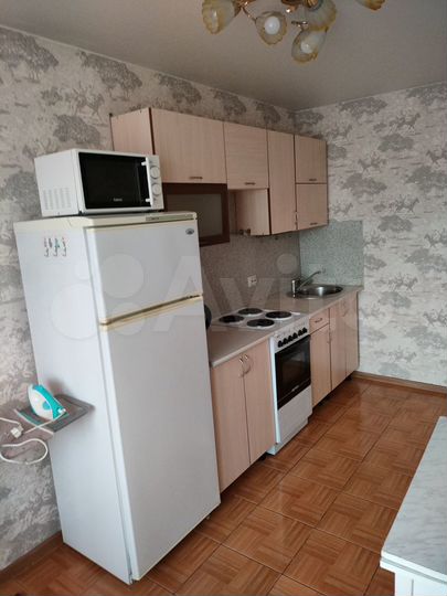 1-к. квартира, 38 м², 8/10 эт.