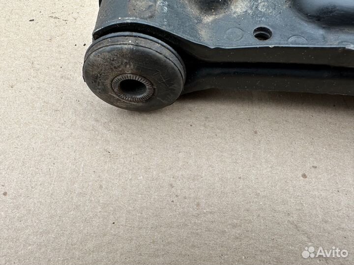 Рычаг передний правый Chevrolet Lacetti