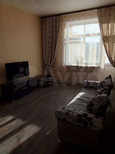 3-к. квартира, 80 м², 3/5 эт.