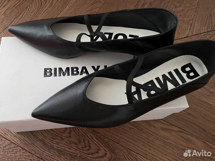 Туфли новые bimba Y lola(разные