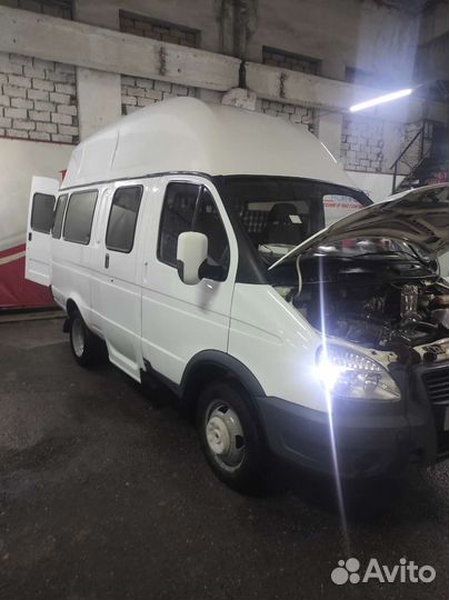 ГАЗ ГАЗель 3221 микроавтобус, 2011