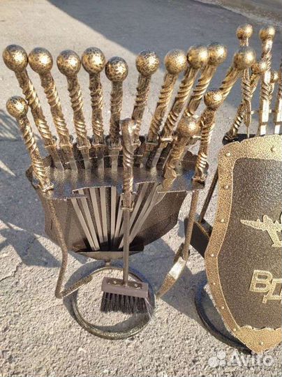 Подарок на день вдв, подставка для шампуров