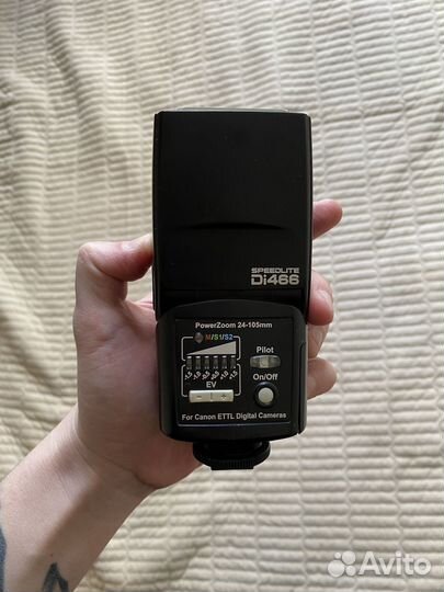 Вспышка камеры Nissin Speedlite Di466 Canon