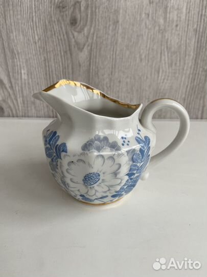 Часть фарфорового сервиза (Вербилки) СССР