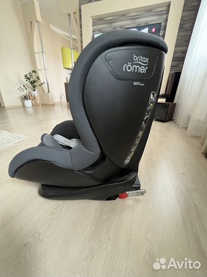Автокресло Britax romer trifix2 i size