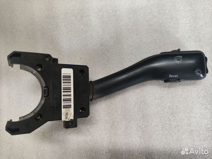 Переключатель стеклоочистителя Skoda fabia1